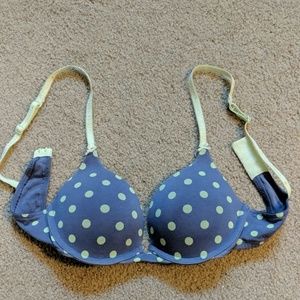 Victoria's Secret Push-up Bra 32C Polka dot Purple